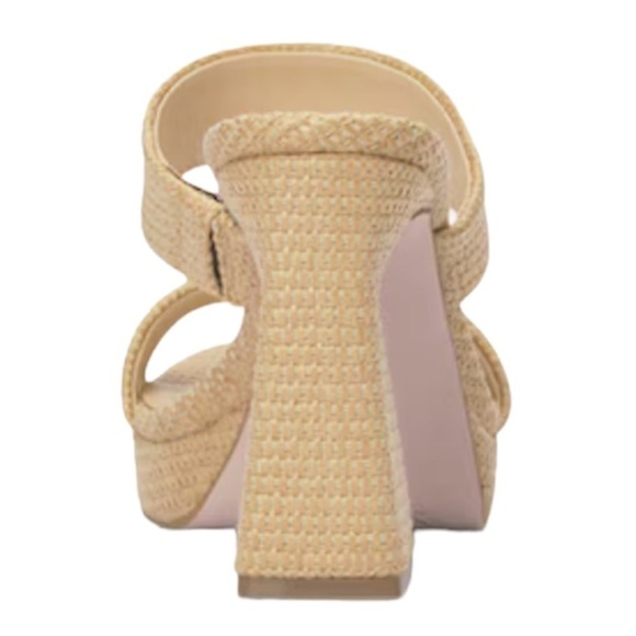 Jessica Simpson Tan Heels - Picture 13 of 13